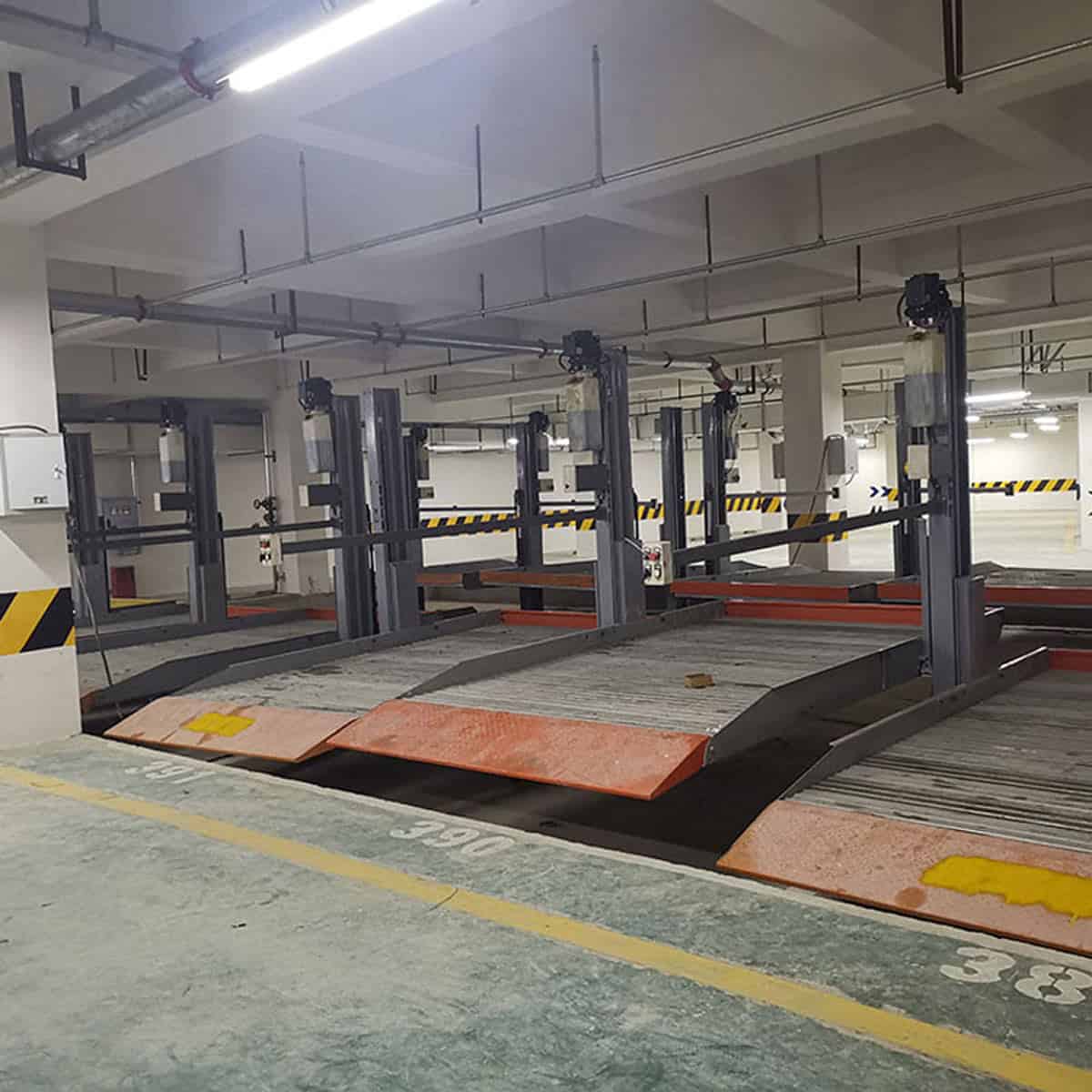 永勝4柱機(jī)械停車設(shè)備改造